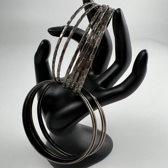 */$25 14 Interlocked Thin Metal Bangle Bracelets Lot - Picture 2 of 5